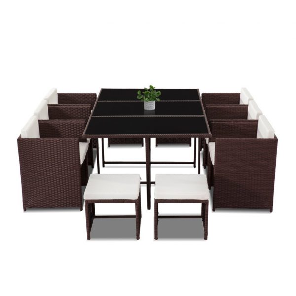 DREAMO Outdoor Dining Set Front