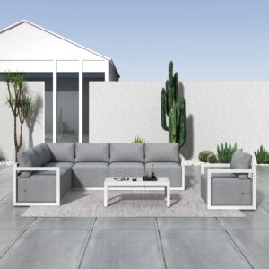 Outdoor Lounges