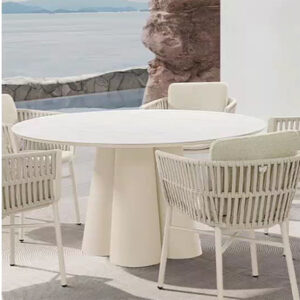 Aluminum Round Tables